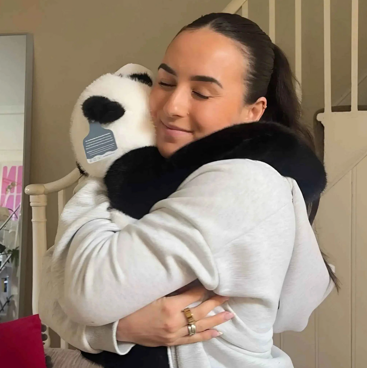 Puki el Panda, peluche con peso y brazos largos de Abrazelia, imagen 10
